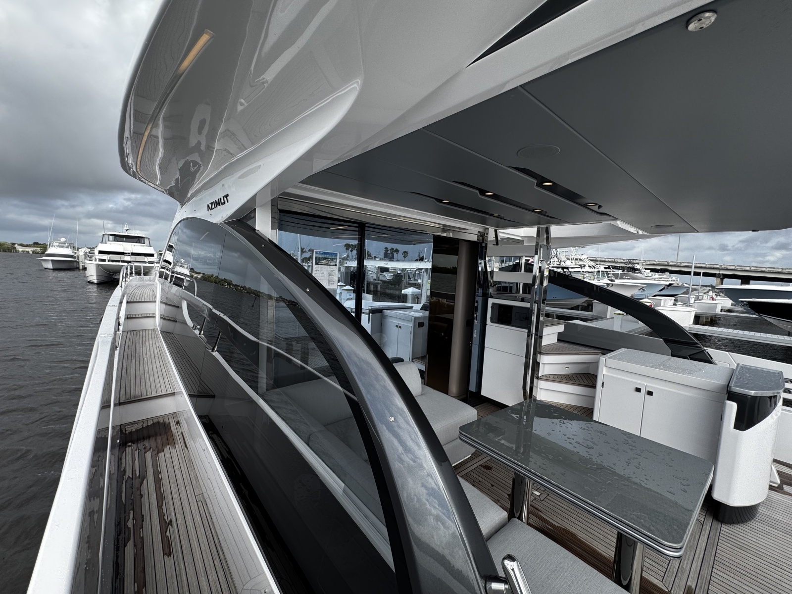 70ft Azimut Yacht For Sale