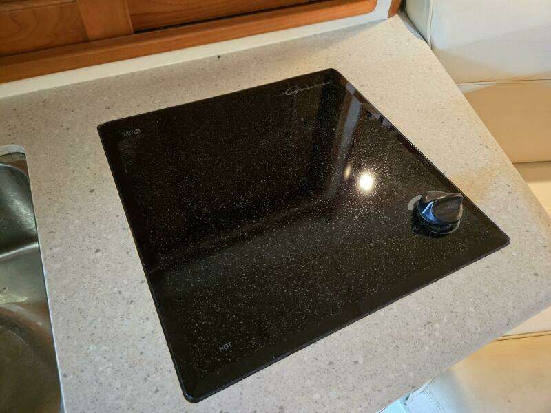 BLUE SKYz 29ft MJM Yacht For Sale