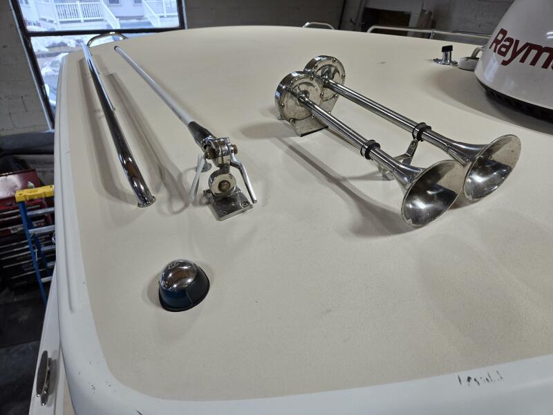 29' 2008 MJM 29z Downeast