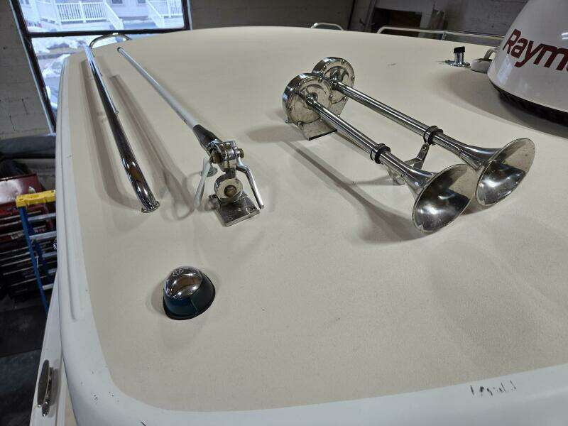 BLUE SKYz 29ft MJM Yacht For Sale