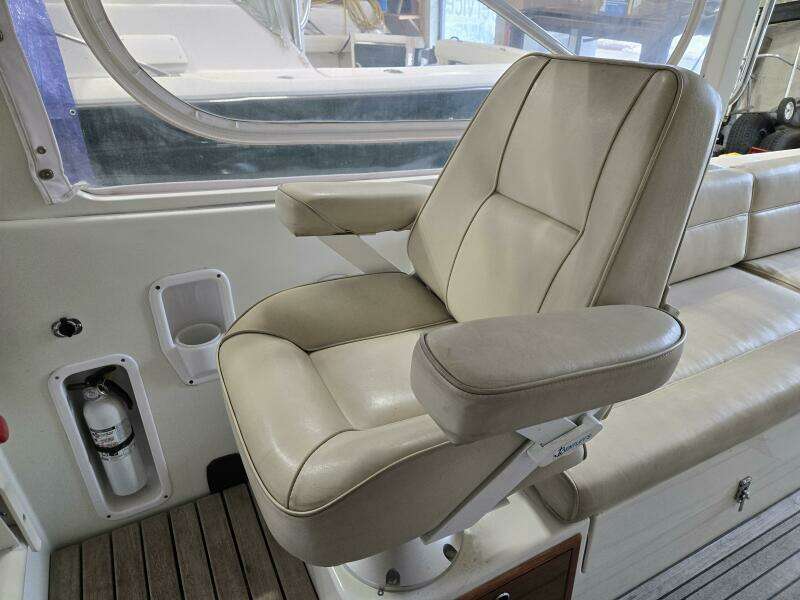 BLUE SKYz 29ft MJM Yacht For Sale