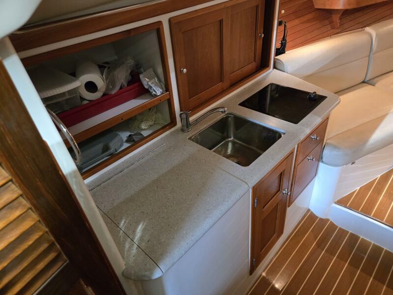 29' 2008 MJM 29z Downeast