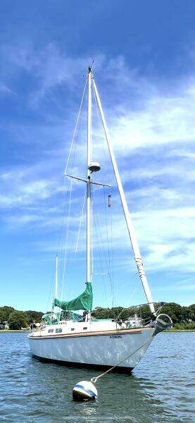 Wanderer 35ft Pearson Yacht For Sale