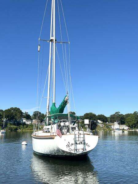 Wanderer 35ft Pearson Yacht For Sale