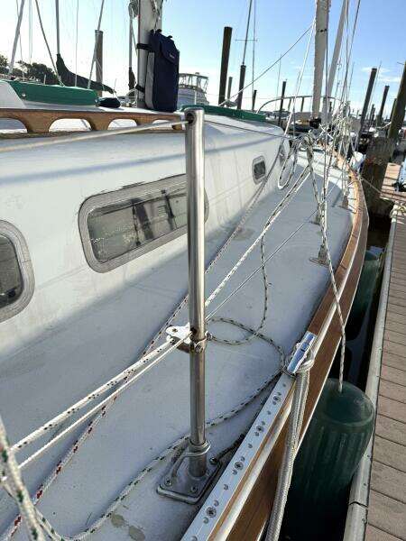 Wanderer 35ft Pearson Yacht For Sale
