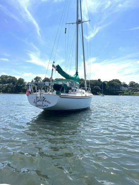 Wanderer 35ft Pearson Yacht For Sale