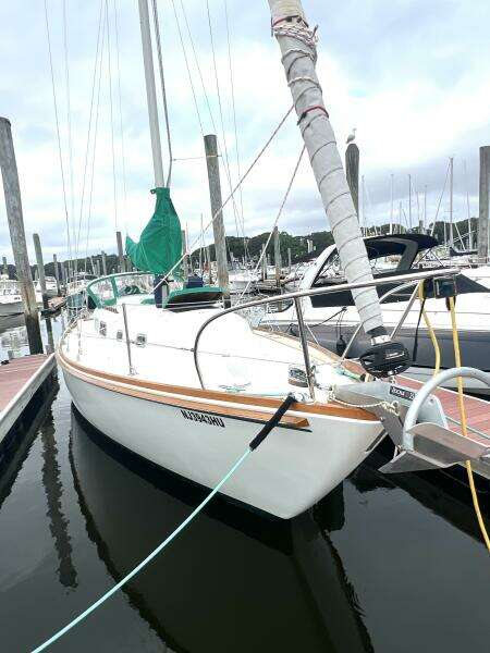Wanderer 35ft Pearson Yacht For Sale