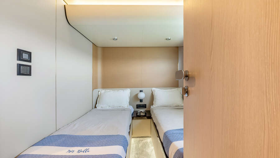 78ft Azimut Yacht For Sale