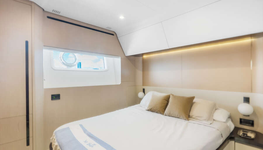 78ft Azimut Yacht For Sale