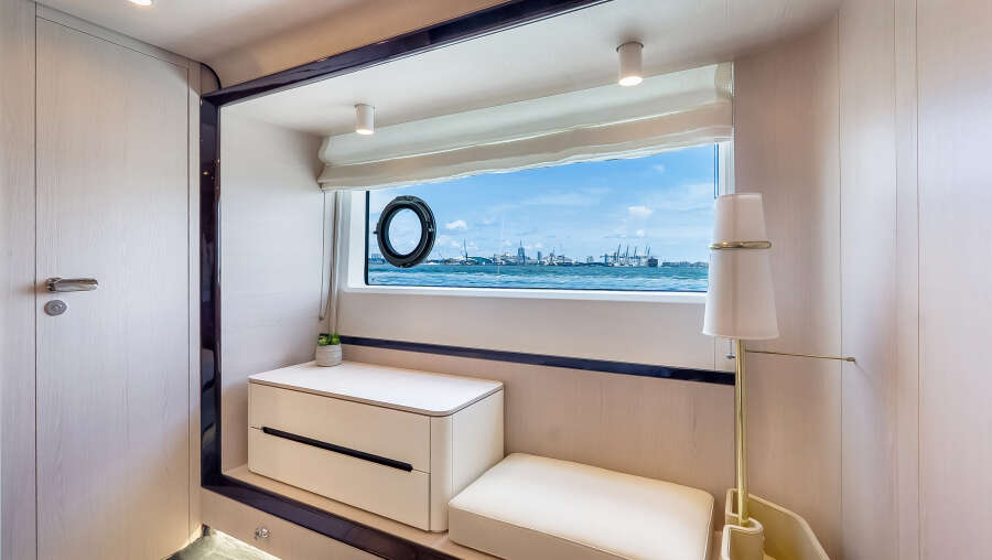 78ft Azimut Yacht For Sale