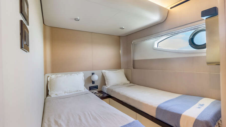 78ft Azimut Yacht For Sale