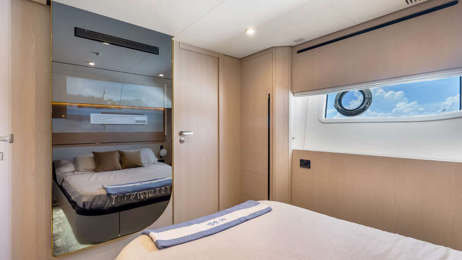 78ft Azimut Yacht For Sale