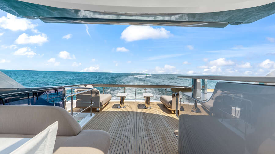 78ft Azimut Yacht For Sale