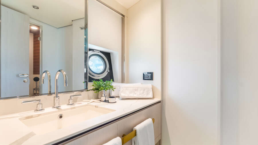 78ft Azimut Yacht For Sale