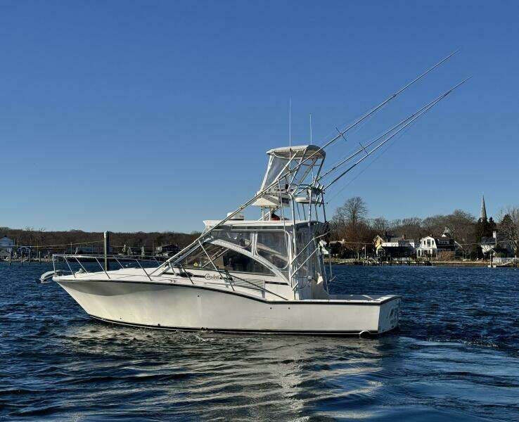 35ft Carolina Classic Yacht For Sale