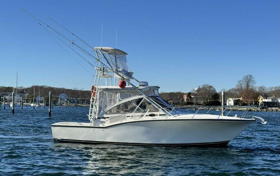 35ft Carolina Classic Yacht For Sale