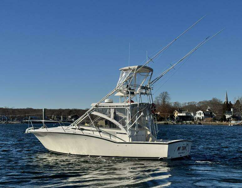 35ft Carolina Classic Yacht For Sale