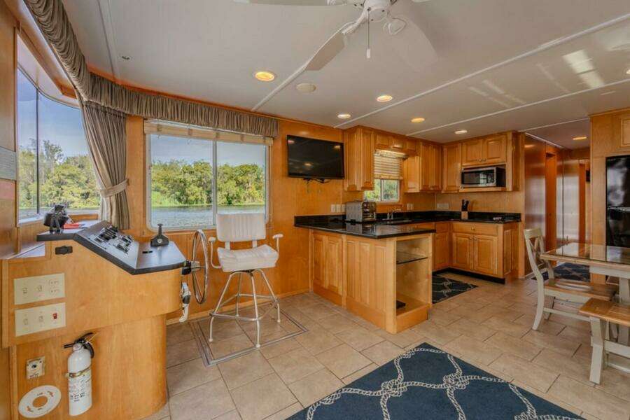 Southern Belle 55ft Sunstar Yacht For Sale