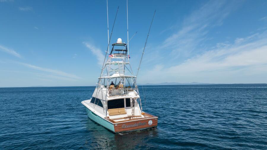 56' 2006 Viking 56 Convertible