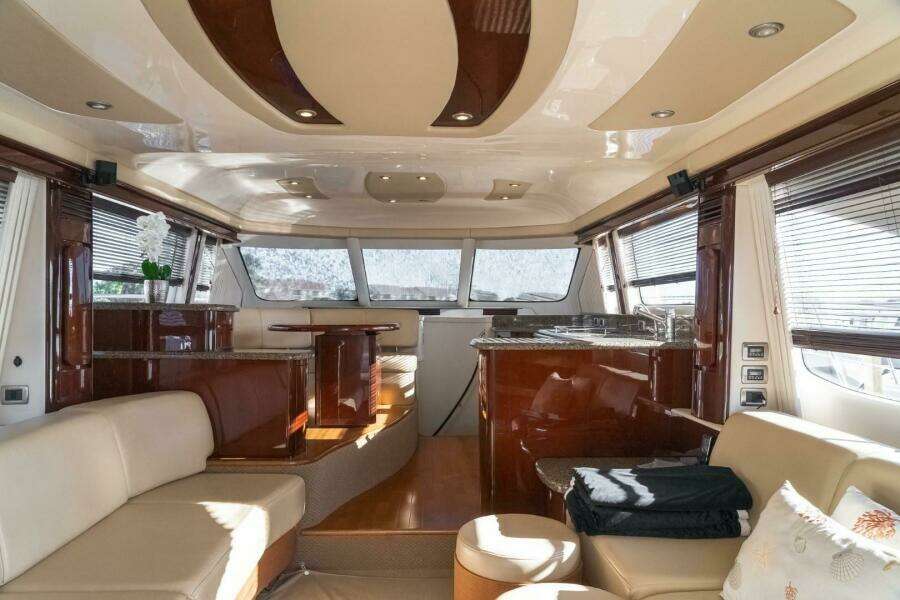 58ft Sea Ray Yacht For Sale