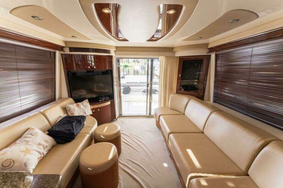 58ft Sea Ray Yacht For Sale