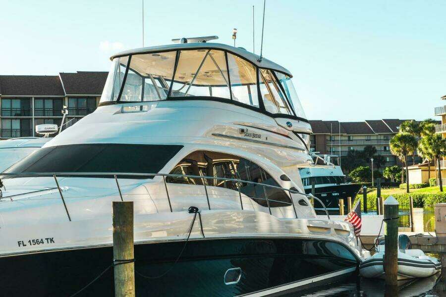 58ft Sea Ray Yacht For Sale