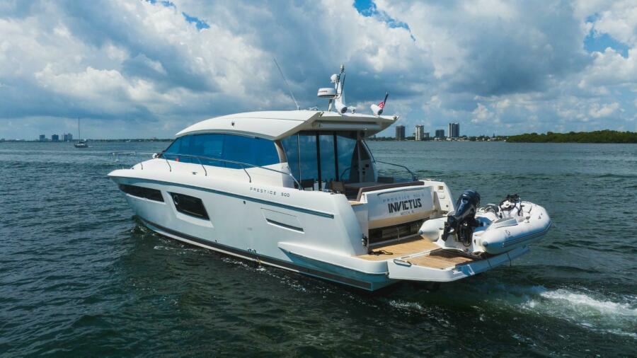50' 2018 Prestige 500S