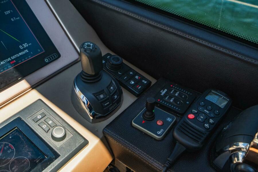 50' 2018 Prestige 500S