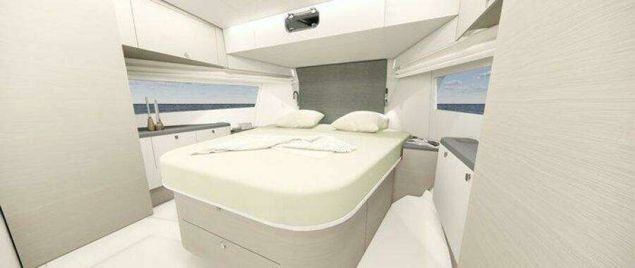 Nimbus 495 Flybridge Stateroom