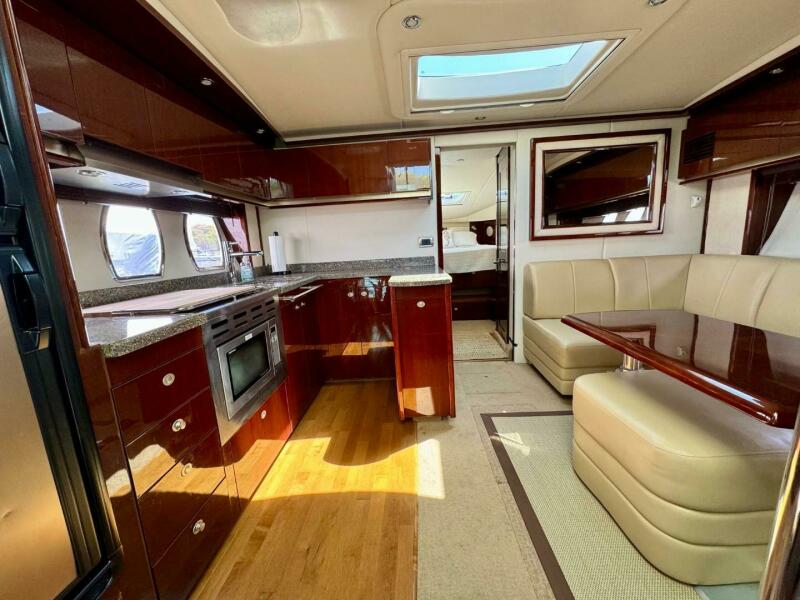 48' 2008 Sea Ray 48 Sundancer