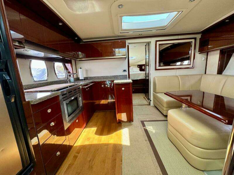 48ft Sea Ray Yacht For Sale