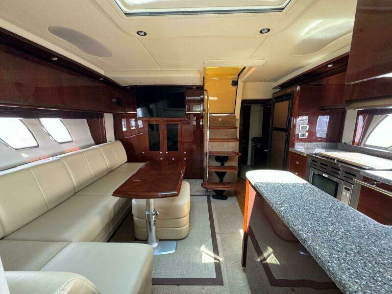 48ft Sea Ray Yacht For Sale