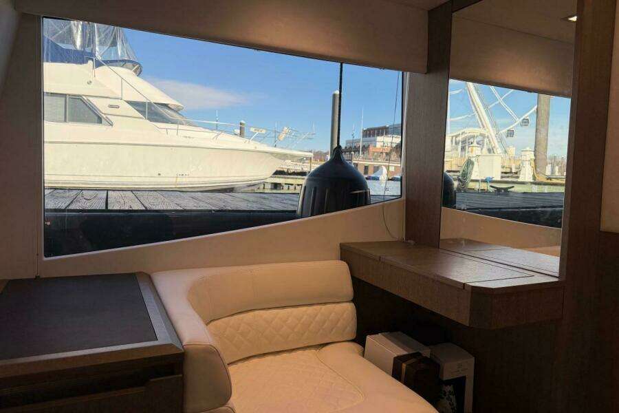 47ft Galeon Yacht For Sale