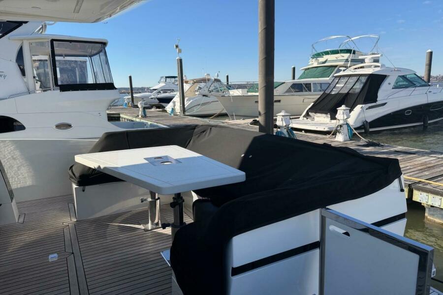 47' 2019 Galeon 470 Sky