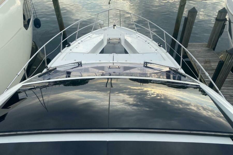 47' 2019 Galeon 470 Sky