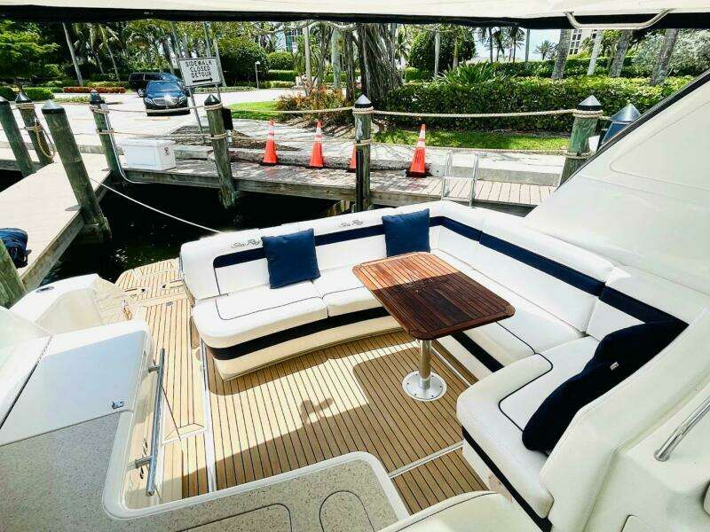 45ft Sea Ray Yacht For Sale