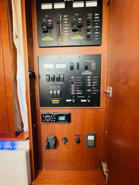 45' 2010 Sea Ray 450 Sundancer