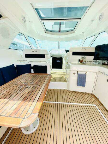 45ft Sea Ray Yacht For Sale