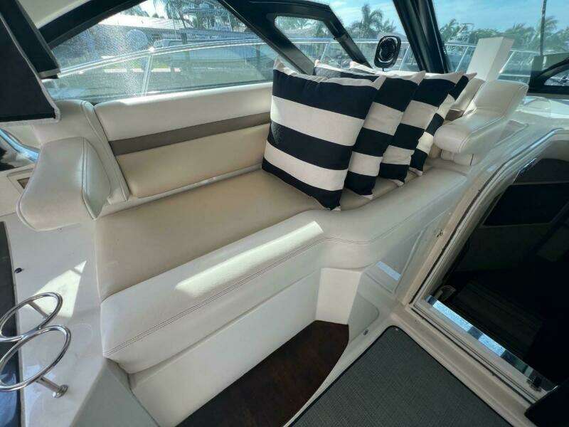 41ft Sea Ray Yacht For Sale