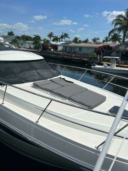 41ft Sea Ray Yacht For Sale