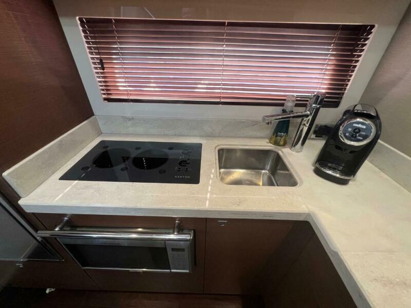 41' 2014 Sea Ray 410 Sundancer