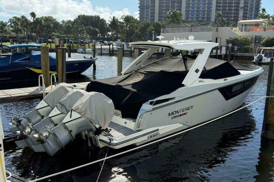 38ft Monterey Yacht For Sale