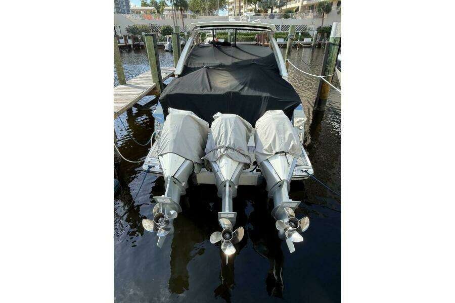 38ft Monterey Yacht For Sale