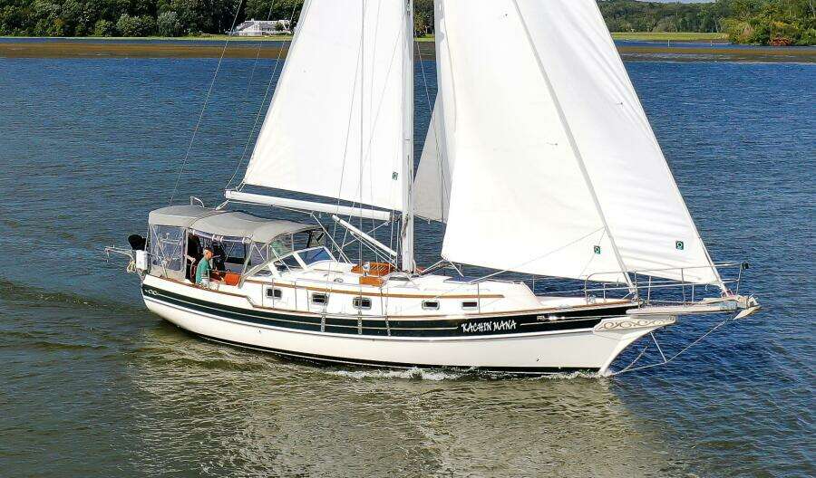 Kachin Mana 42ft Gozzard Yacht For Sale