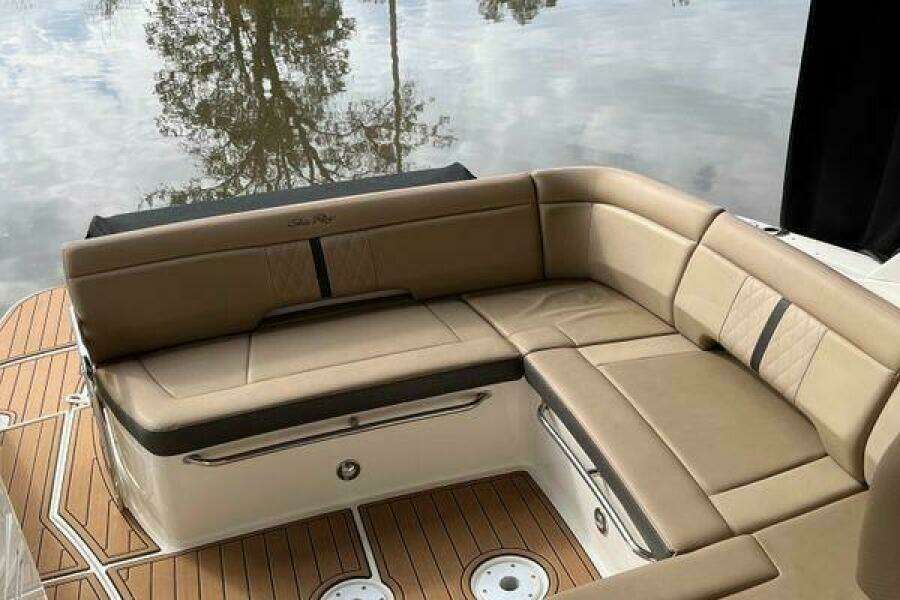 35ft Sea Ray Yacht For Sale