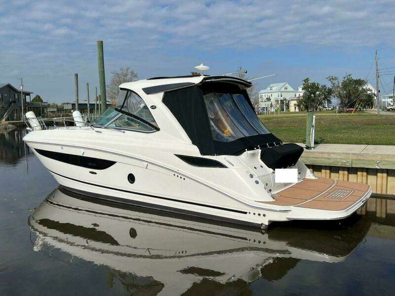 35ft Sea Ray Yacht For Sale