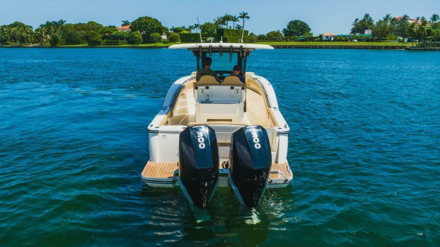 30' 2022 Scout 305 LXF