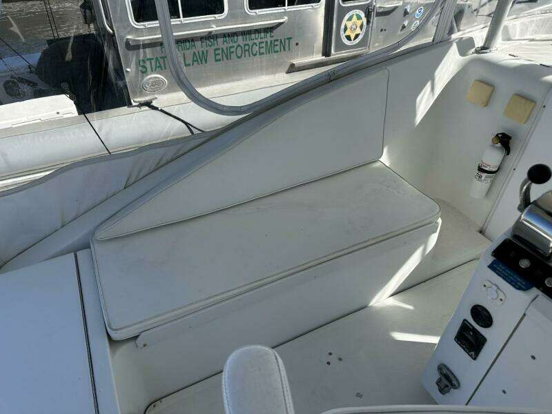 Four Play 35ft Luhrs Yacht For Sale