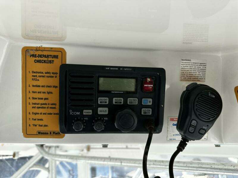 Four Play 35ft Luhrs Yacht For Sale