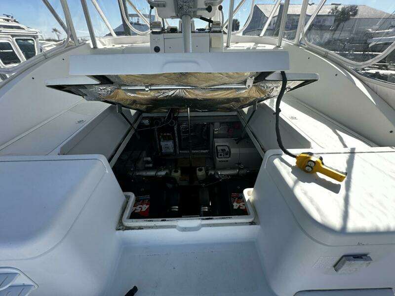 Four Play 35ft Luhrs Yacht For Sale